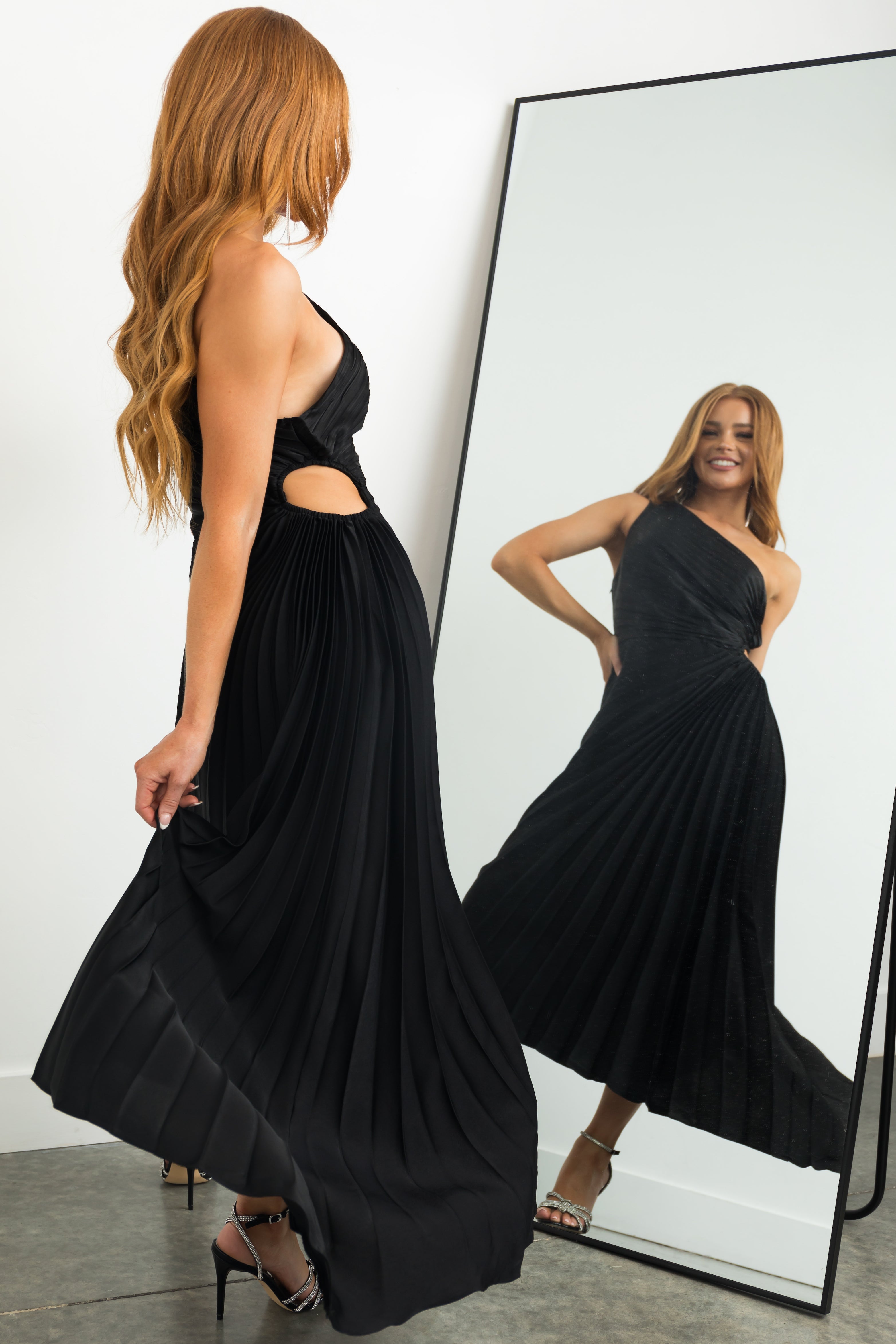 Black One Shoulder Side Cutout Pleated Midi Dress